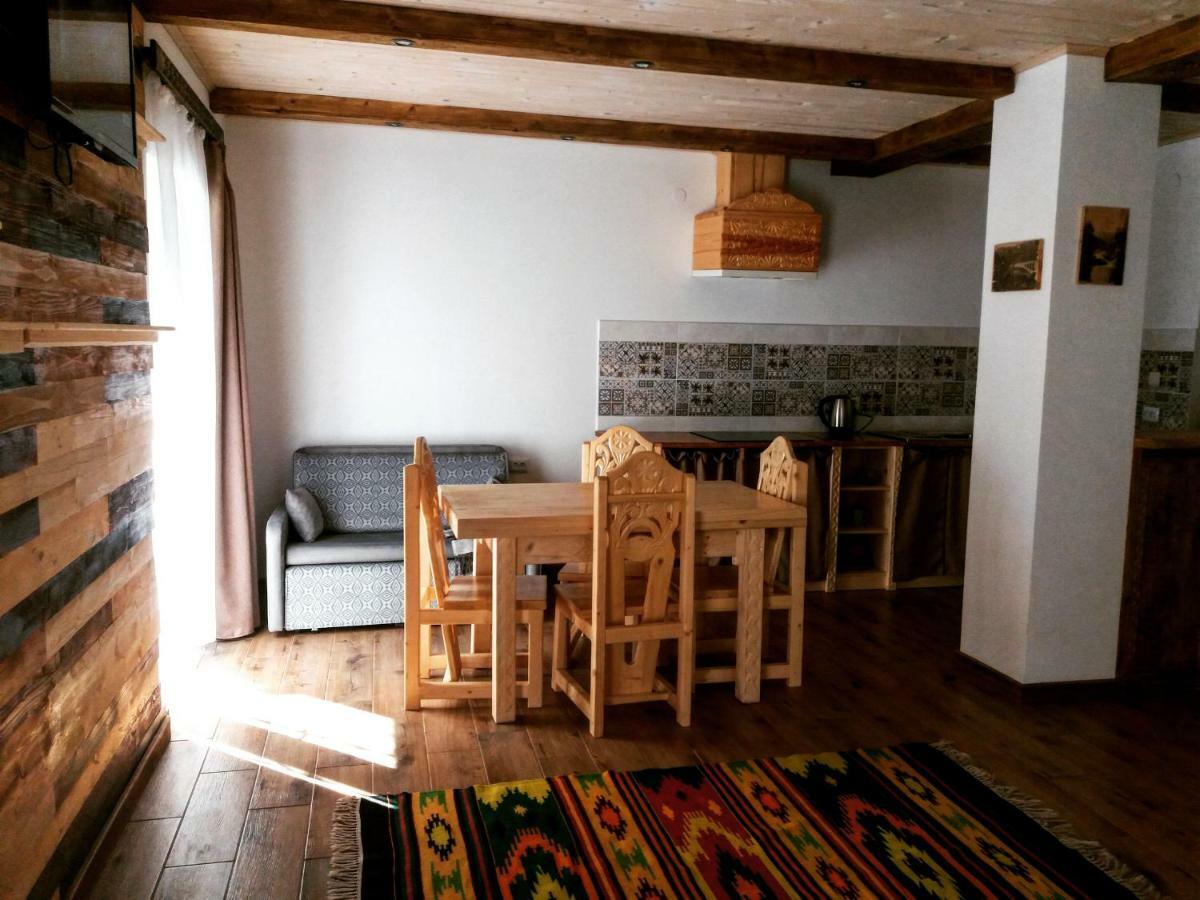 Котедж "Солард" Yaremche Exterior foto